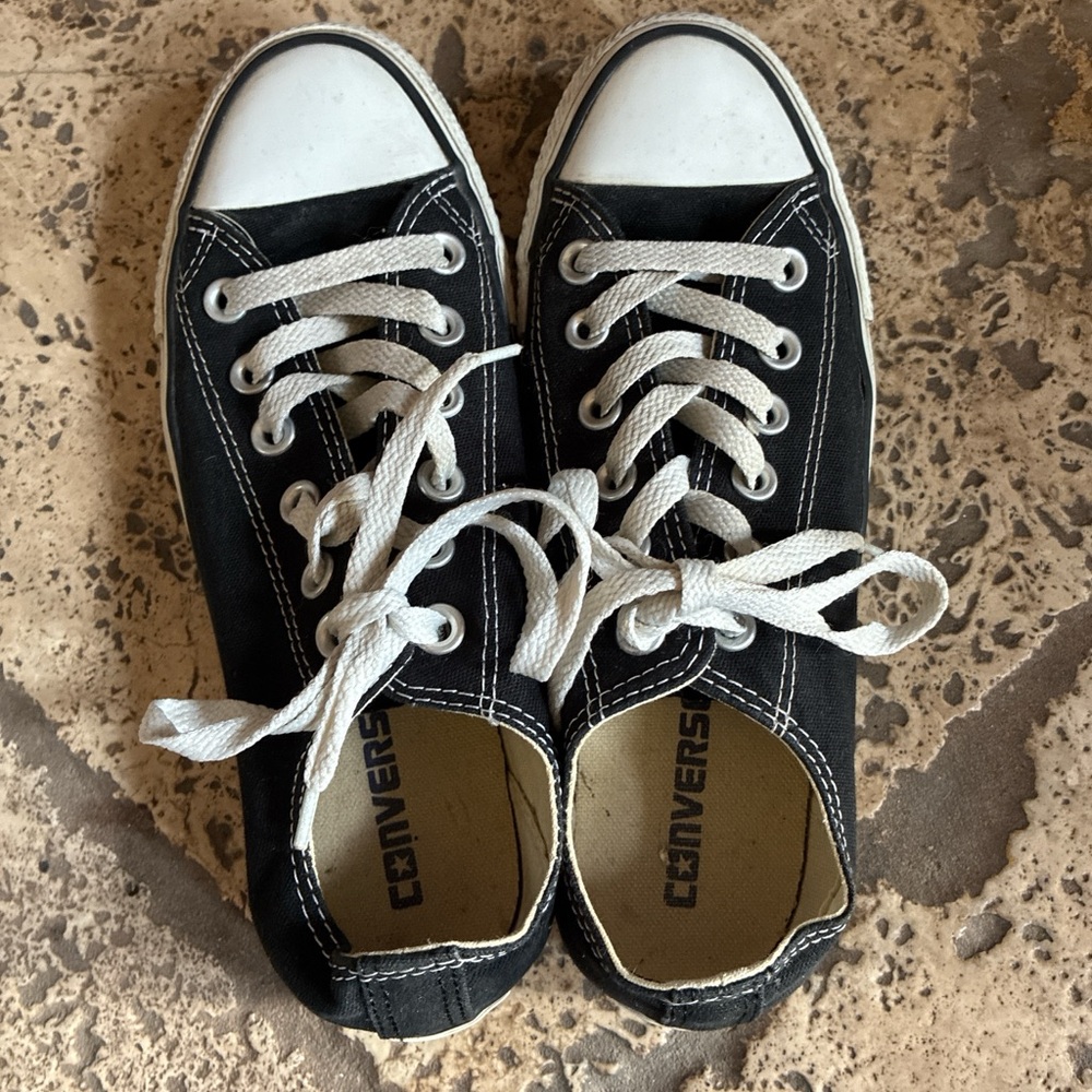 Converse Black and White Low Top Sneakers - Picture 5 of 7